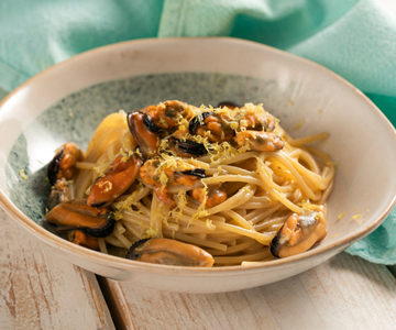 Spaghettis aux moules en blanc