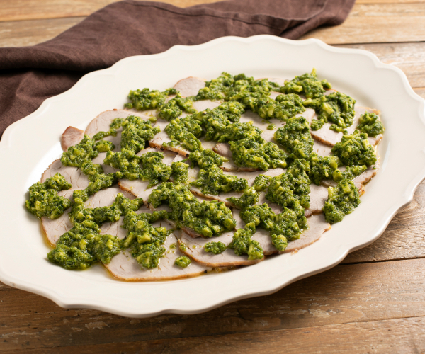 Rôti froid de longe de porc, sauce aux courgettes