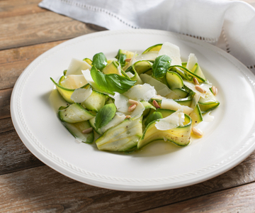 Carpaccio de courgettes à la ligurienne