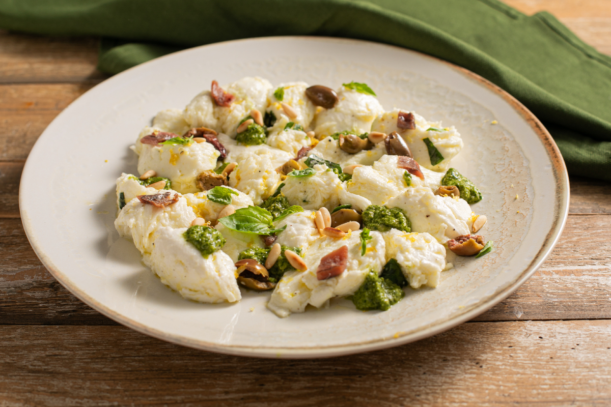 Mozzarella marinée à la ligurienne