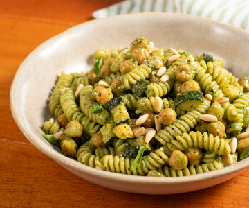 Pâtes aux pois chiches et courgettes