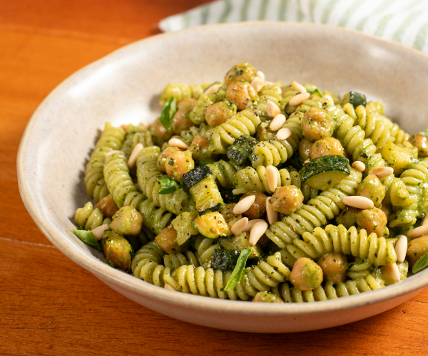 Pâtes aux pois chiches et courgettes