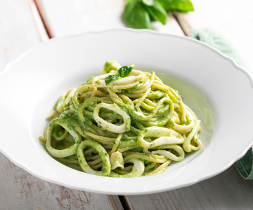 Pâtes au pesto et calamars