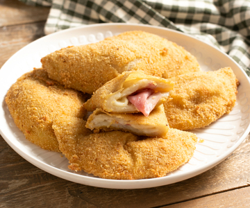 Mezzelune farcies au jambon et au fromage
