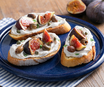 Bruschettes véganes aux figues