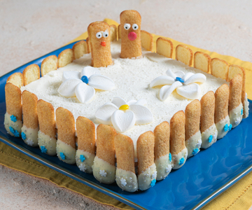 Gâteau d'anniversaire sans cuisson 'Reine des Glaces' aux Pavesini, mascarpone et myrtilles