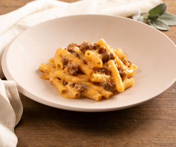 Zite au four au ragù de saucisse et poireaux