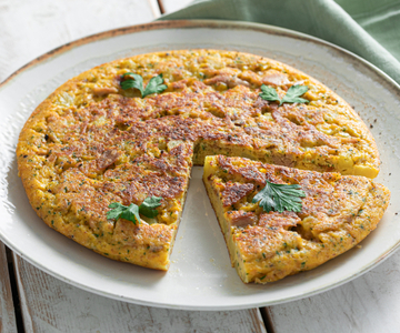 Omelette aux pommes de terre et au thon