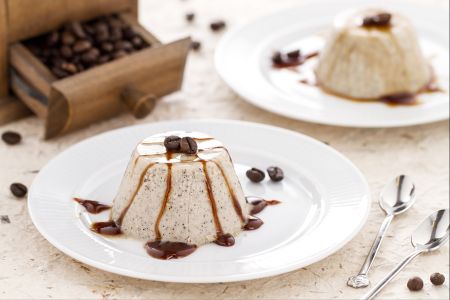Dessert de crème et ricotta au café