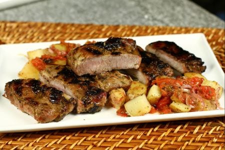 Côtes épicées avec glaçage aux agrumes