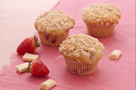 Muffins au chocolat blanc et fraises