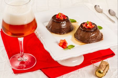 Dessert chocolat bière et fraises