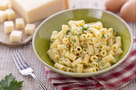 Pâtes cacio e ova