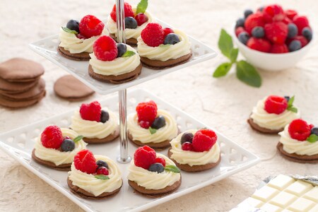 Blinis au Nesquik avec crème au chocolat blanc