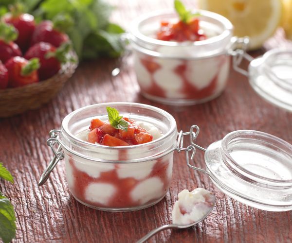 Verrines de ricotta et fraises
