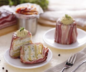 Flan de cabillaud sur crème d'artichauts