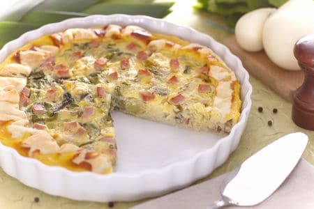 Quiche avec scarole et dés de jambon