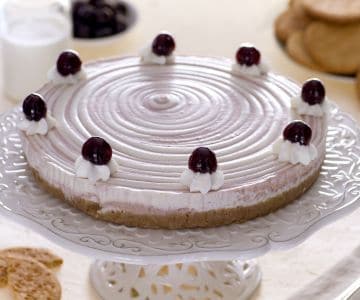 Cheesecake bicolore à la crème et aux griottes