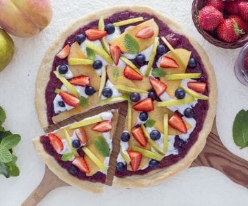 Pizza sucrée à la confiture de fraises