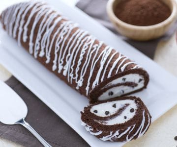 Rouleau au cacao avec crème au lait