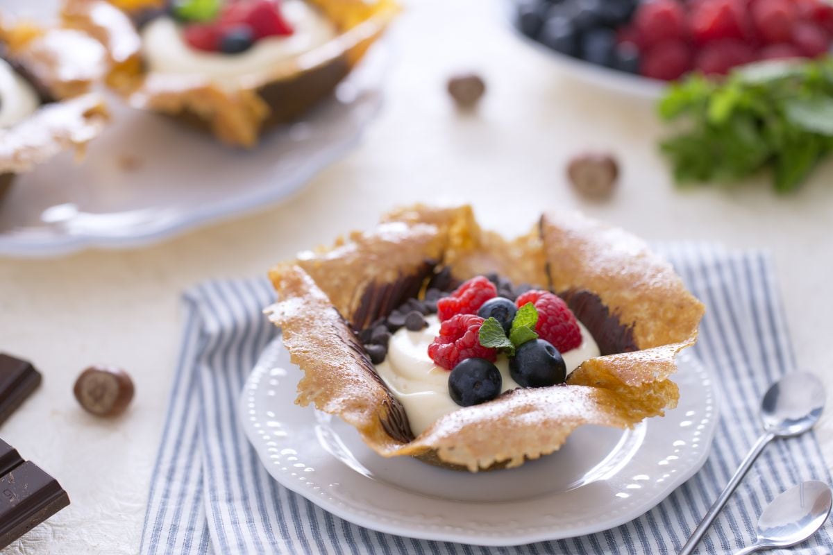 Panier de croquant aux noisettes