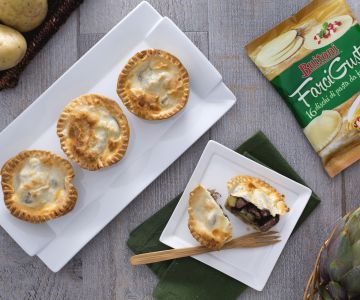 Mini tourte de boeuf, pommes de terre et artichauts
