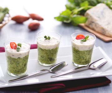 Caviar de courgettes avec crème de gorgonzola