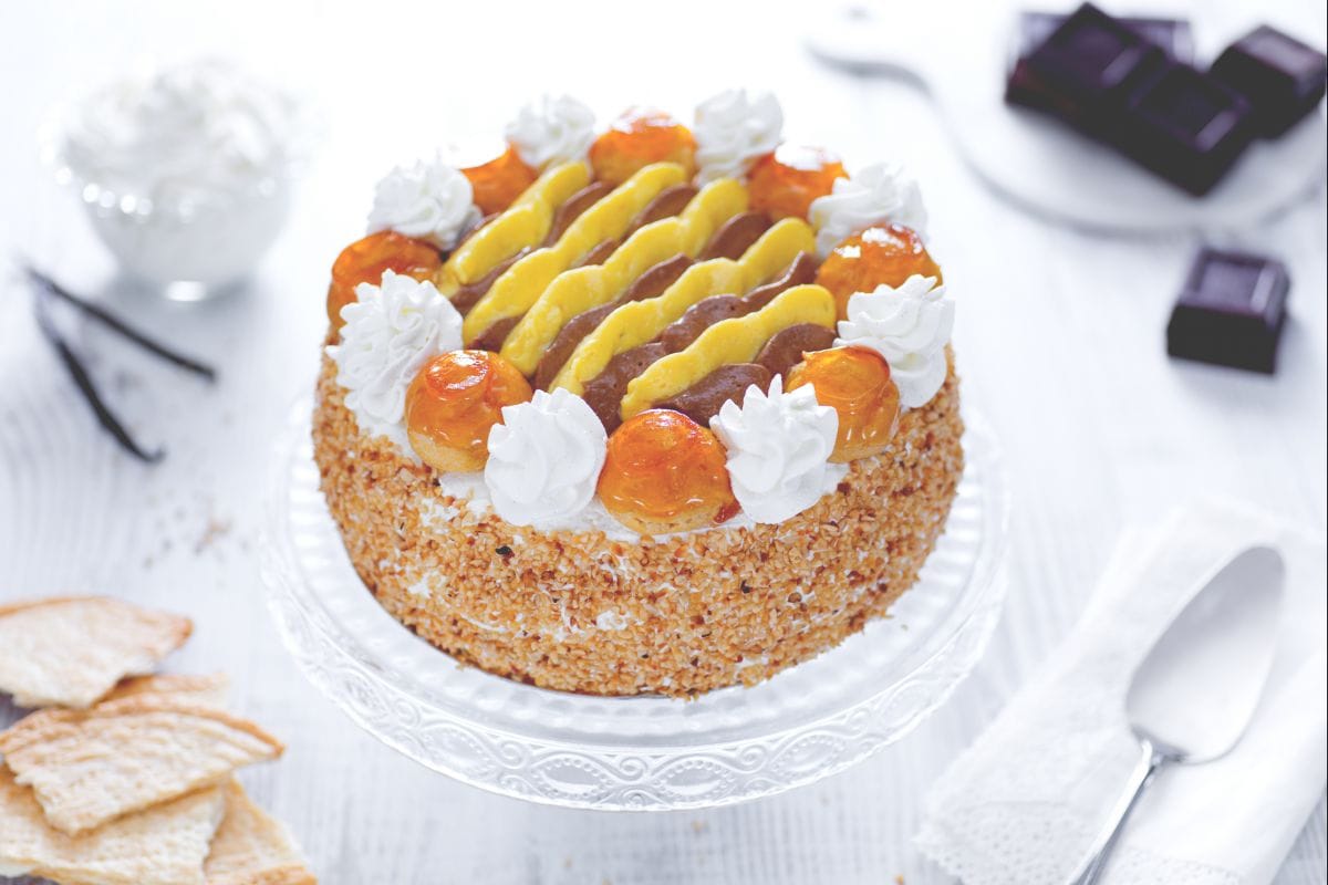 Gâteau Saint Honoré avec génoise