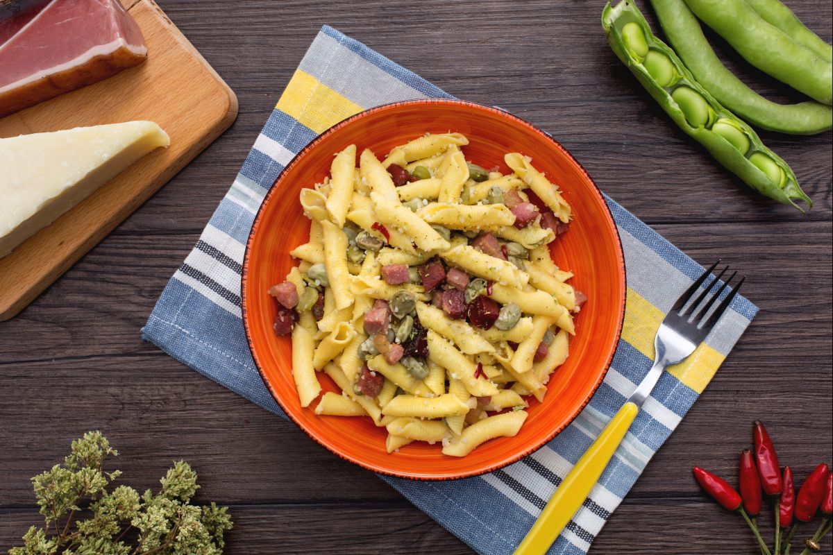 Garganelli fèves et speck