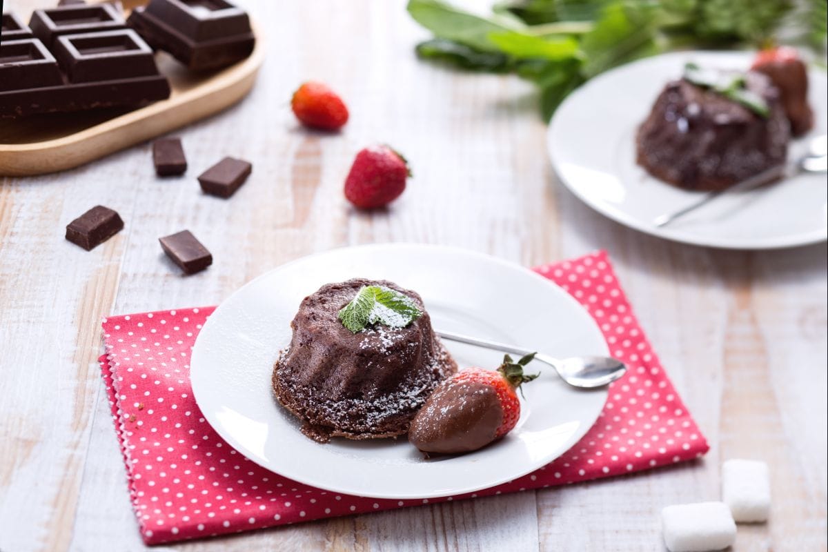Fondant au chocolat et fraises