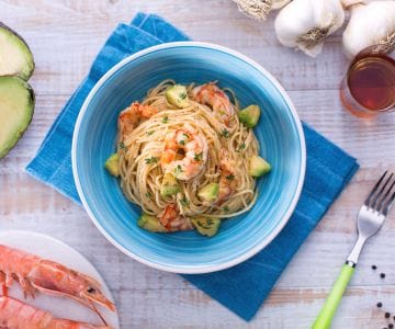 Spaghettini avocat et crevettes