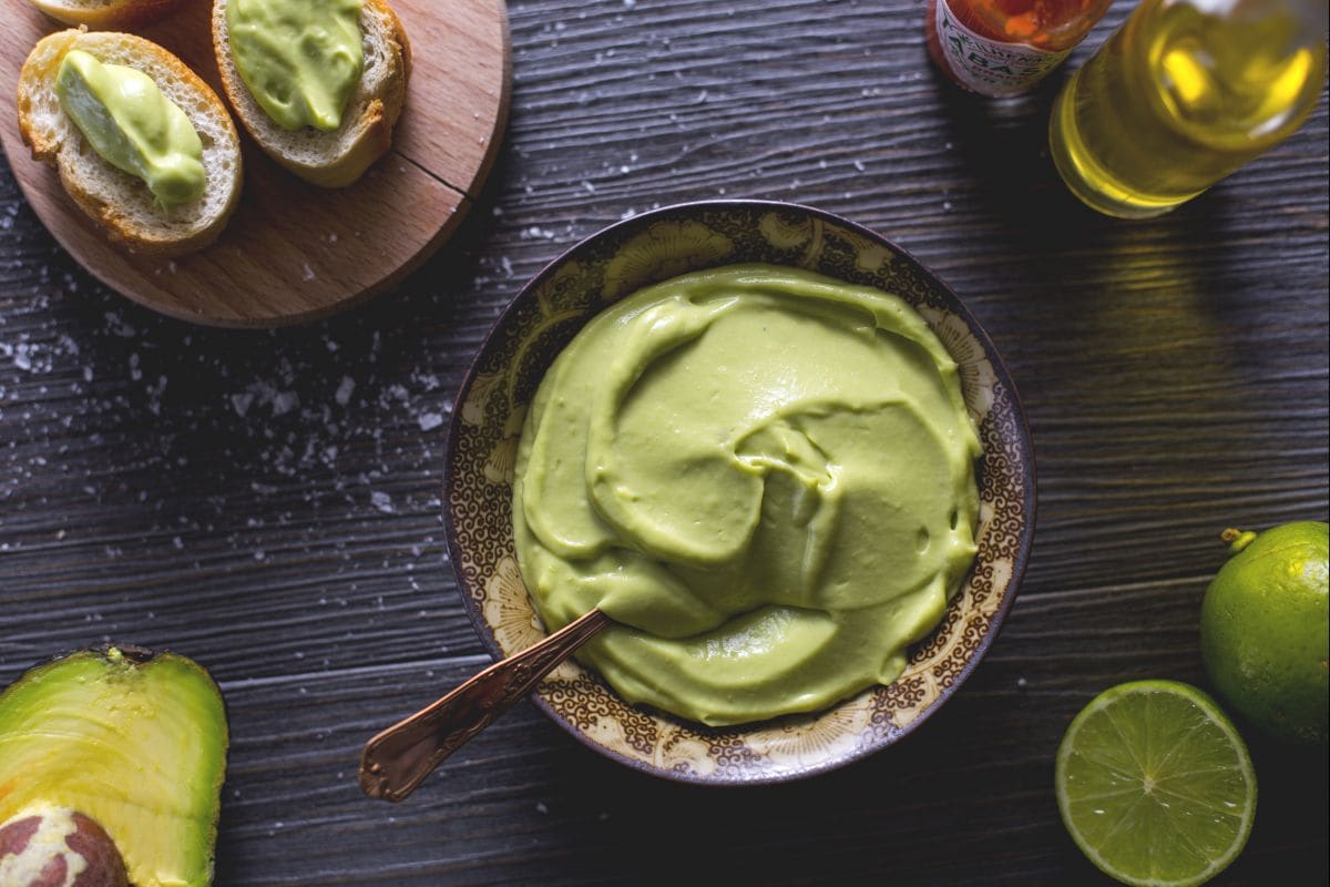 Fausse mayonnaise d'avocat