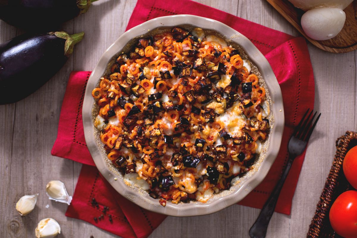 Anelletti au four avec des aubergines