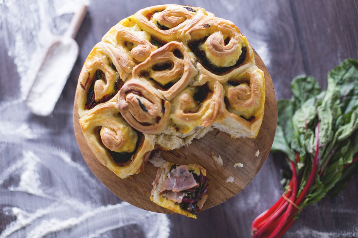 Gâteau salé en forme de roses
