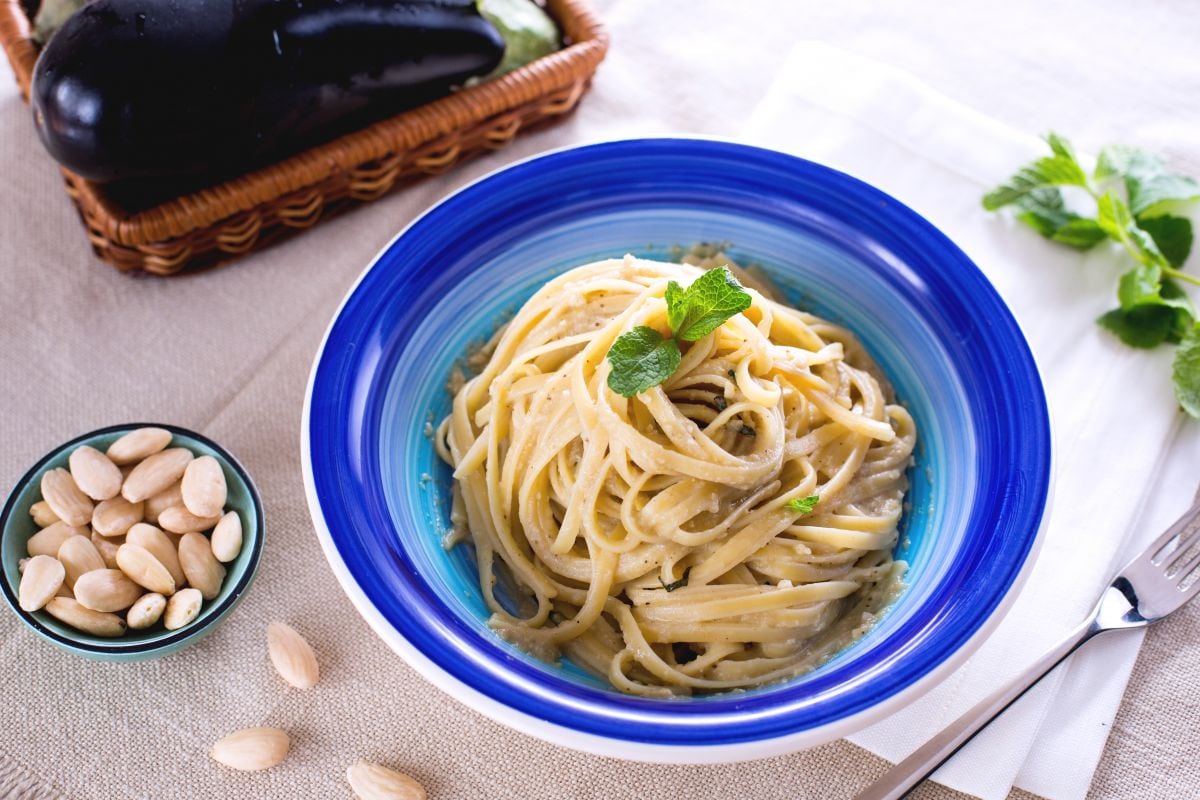 Pâtes au pesto d'aubergines