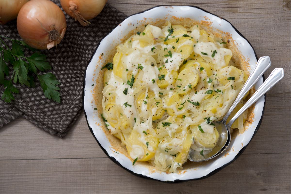Pommes de terre à la lyonnaise
