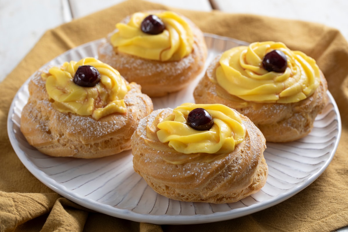 Zeppole de la Saint-Joseph au four