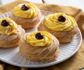Zeppole de la Saint-Joseph au four