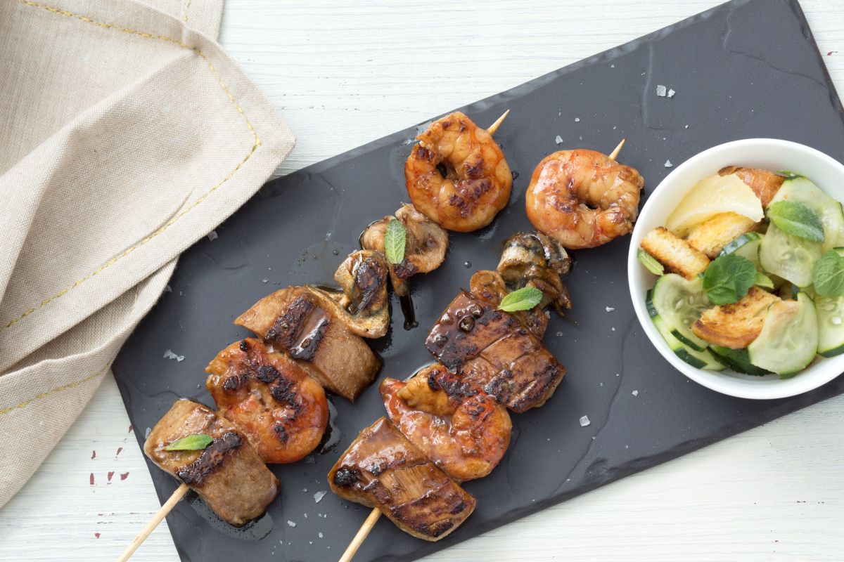 Brochettes de poisson à la sauce Worcestershire