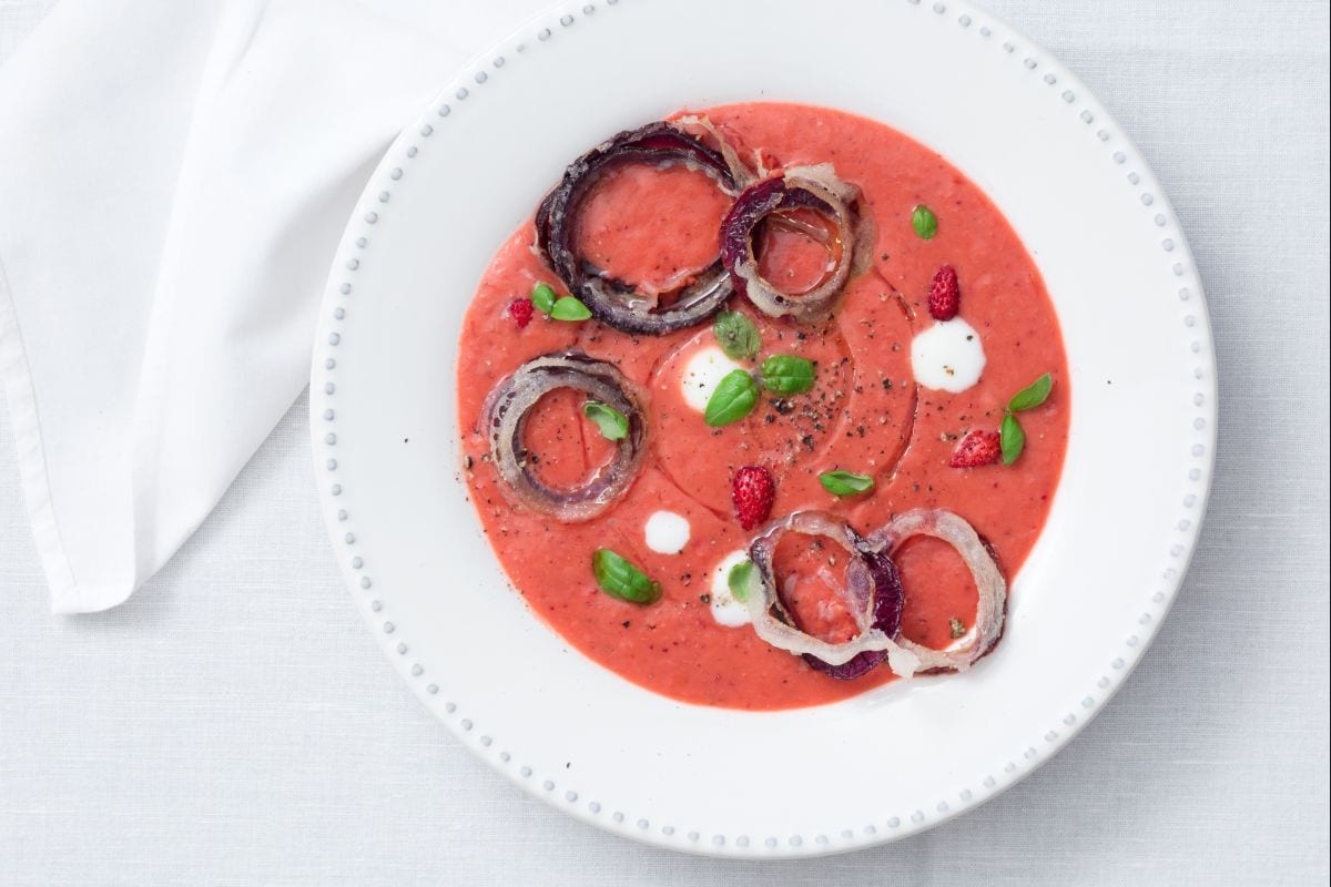 Gaspacho de fruits et légumes d'été