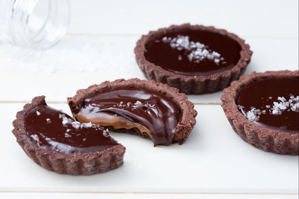 Tartelettes au chocolat et cœur de caramel