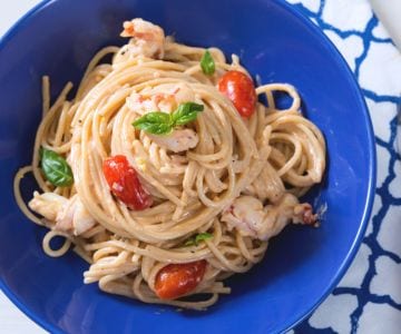 Pâtes à la crème et aux crevettes