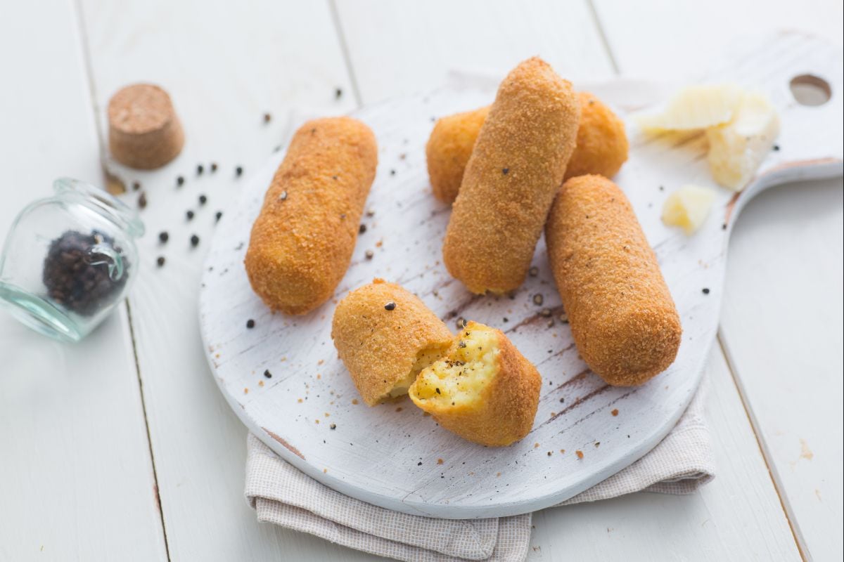 Croquettes cacio e pepe