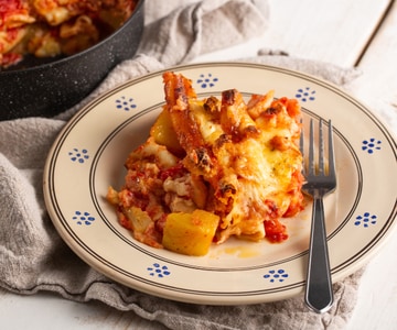 Pâtes et pommes de terre à la tiella