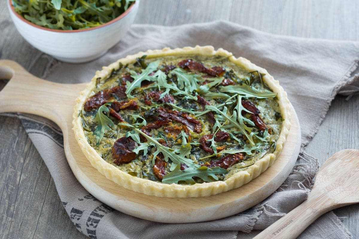 Tarte salée à la roquette