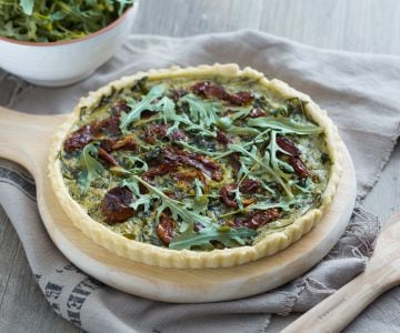 Tarte salée à la roquette